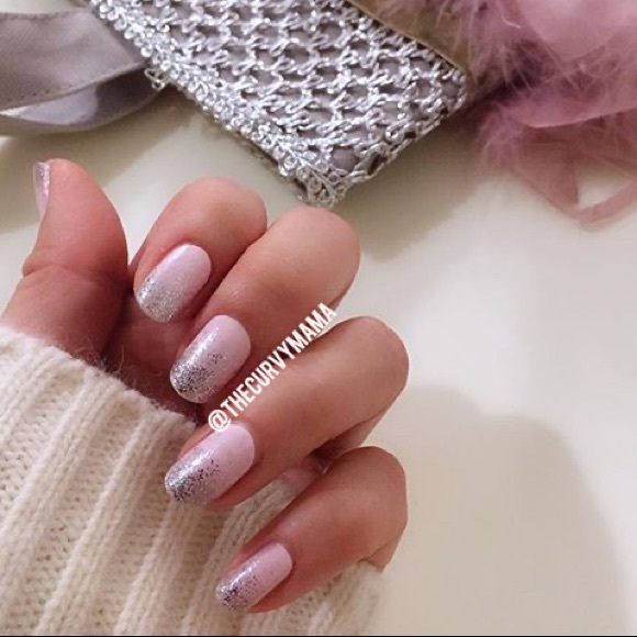 Incoco Other - 2/$20 incoco nails drop a hint pink glitter dipped